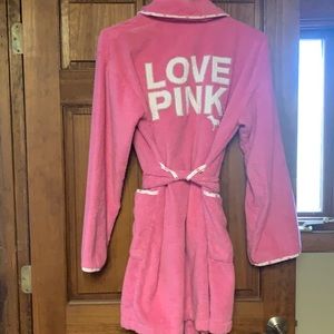 Vintage ! VS Pink short robe w/LOVE PINK